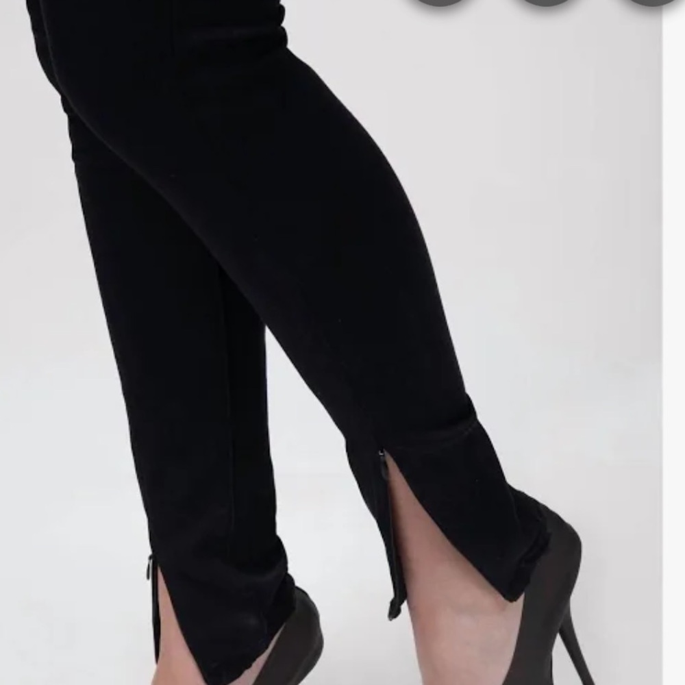 WeWoreWhat High Rise Black Jeans - Picture 4 of 7